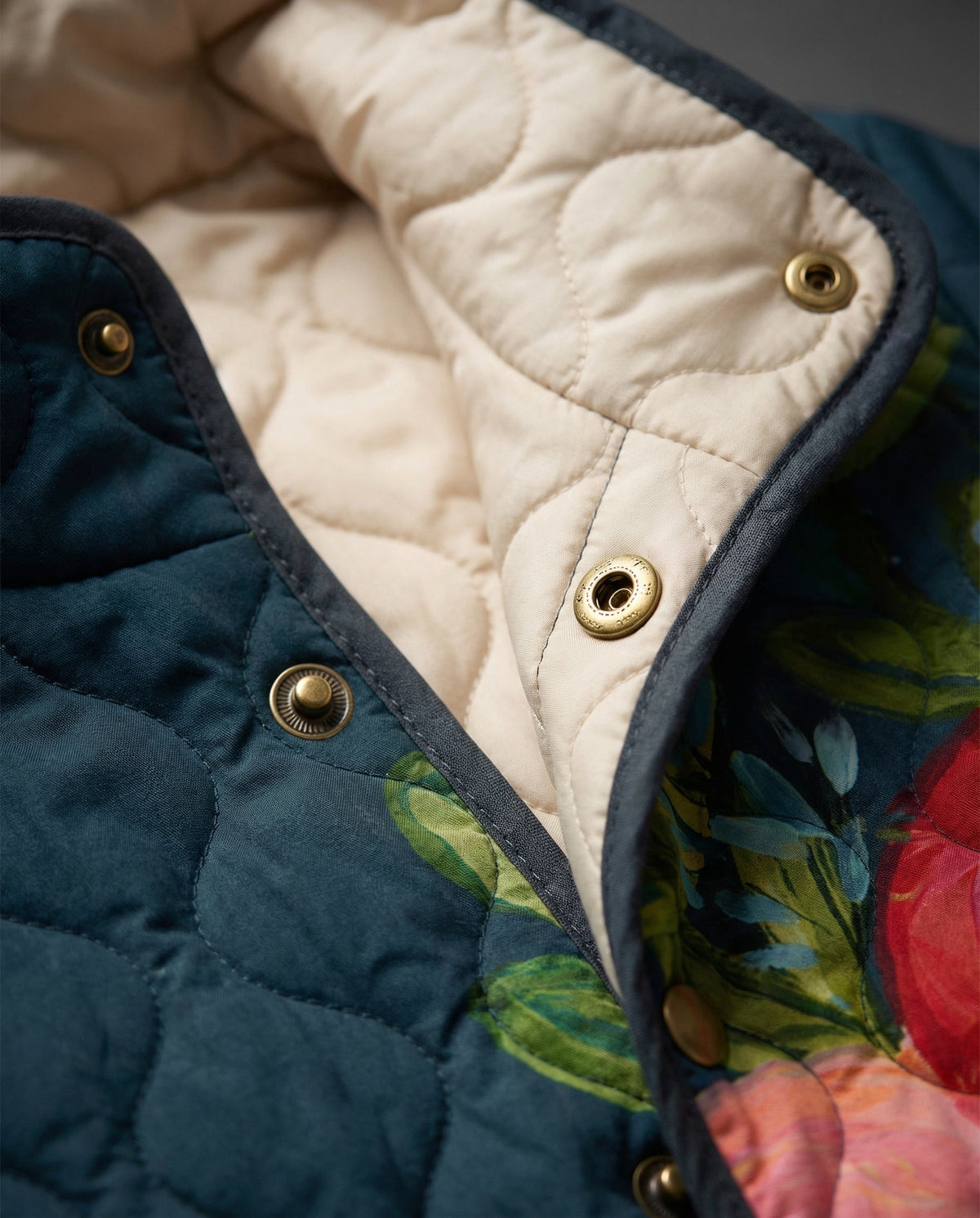 Bryony - Vintage Floral Quilted Jacket