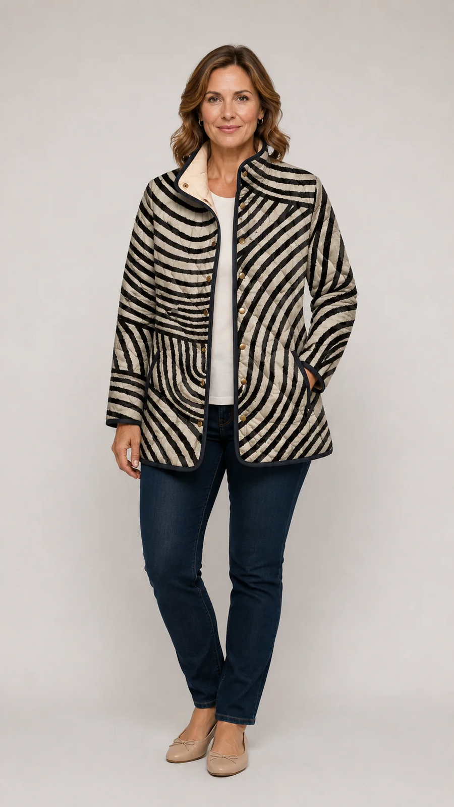 Wren - Retro Circle Print Quilted Jacket